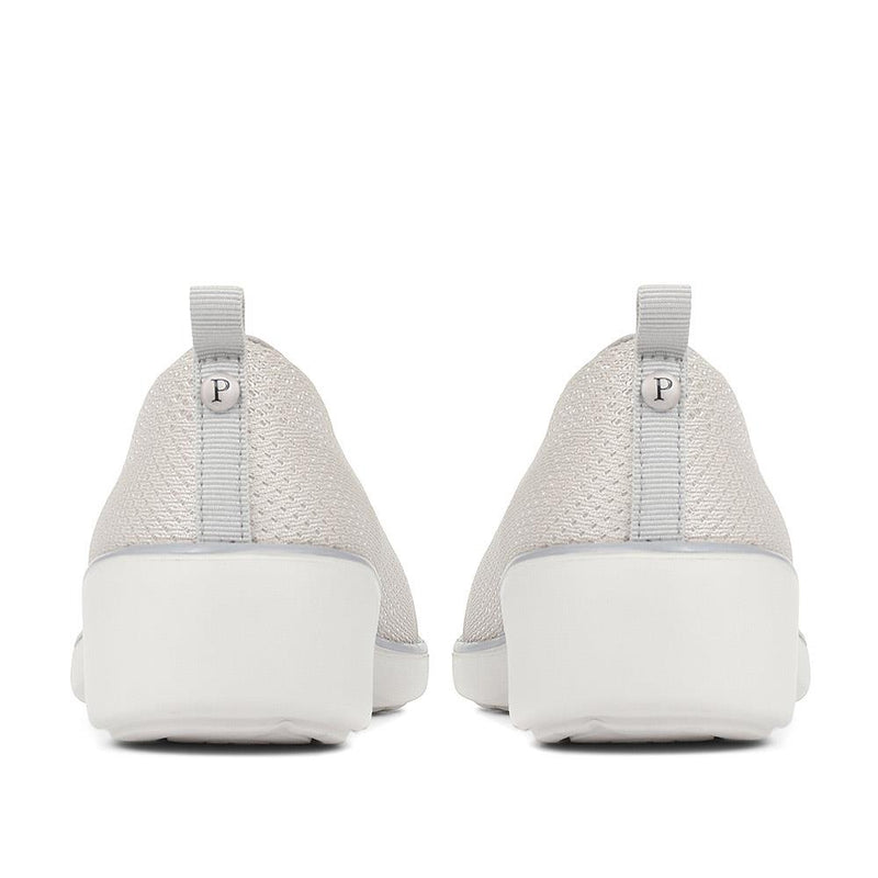 Wide Fit Slip-On Trainers - BRK35067 / 321 929