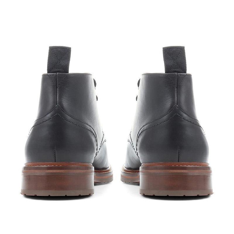Evesham Leather Chukka Boots - EVESHAM / 322 921