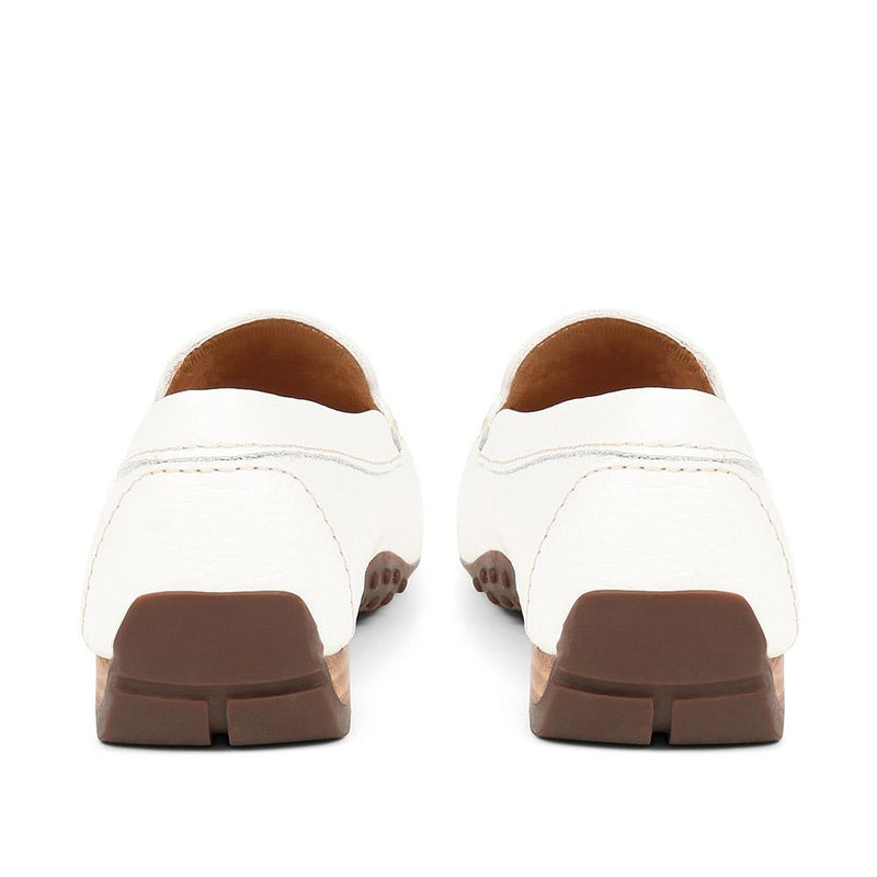 Casual Leather Moccasins - VAN37517 / 323 823