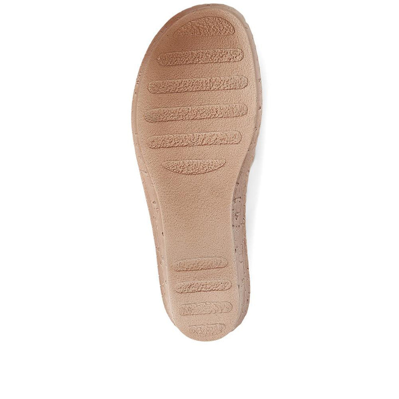 Low Wedge Embellished Sandals - INB37041 / 323 591