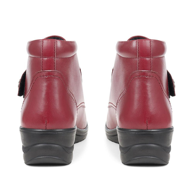 Leather Ankle Boots - KF38016 / 324 489