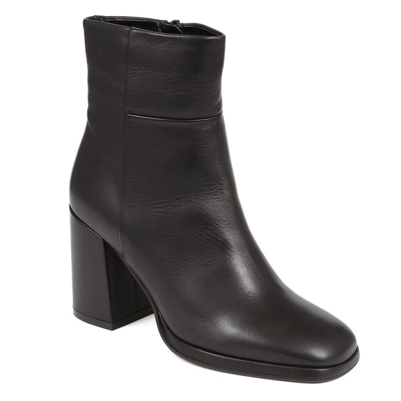 Clarabella Leather Heeled Ankle Boots - CLARABELLA / 324 306
