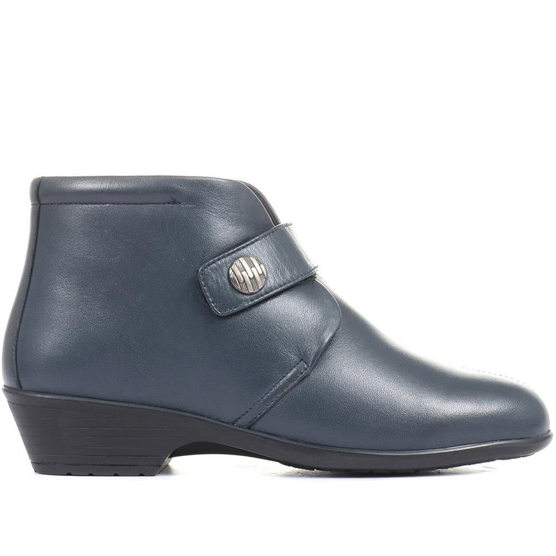 Wide Fit Leather Ankle Boots - KF28026 / 313 332