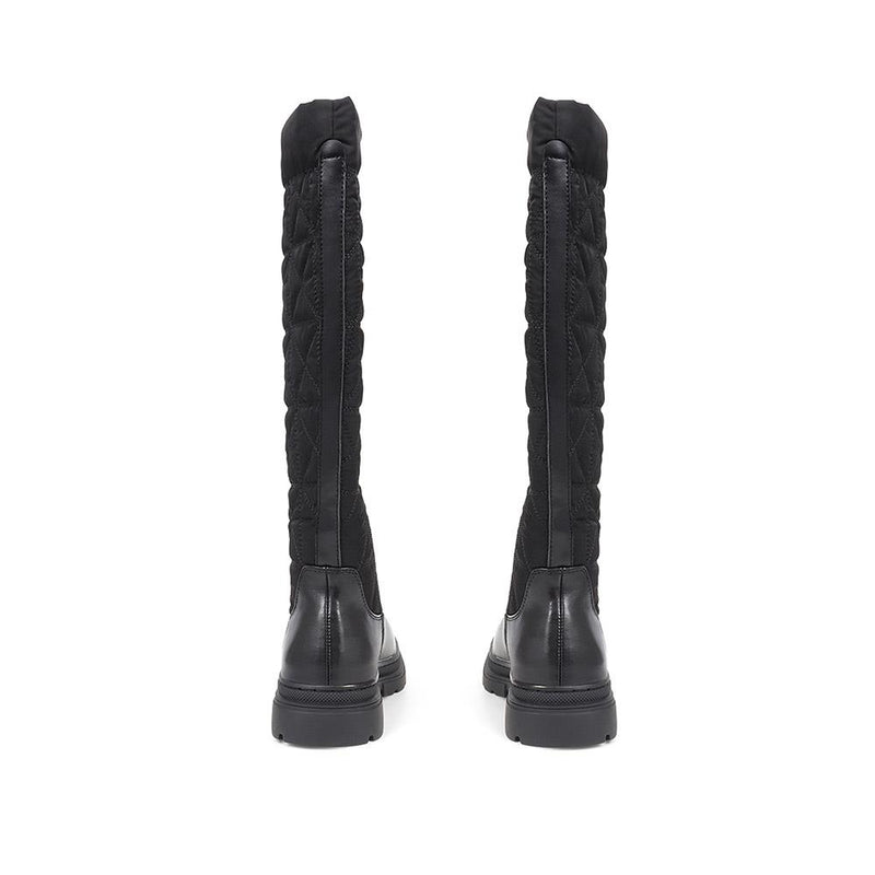 Quilted Knee Length Boots - WBINS38076 / 324 481