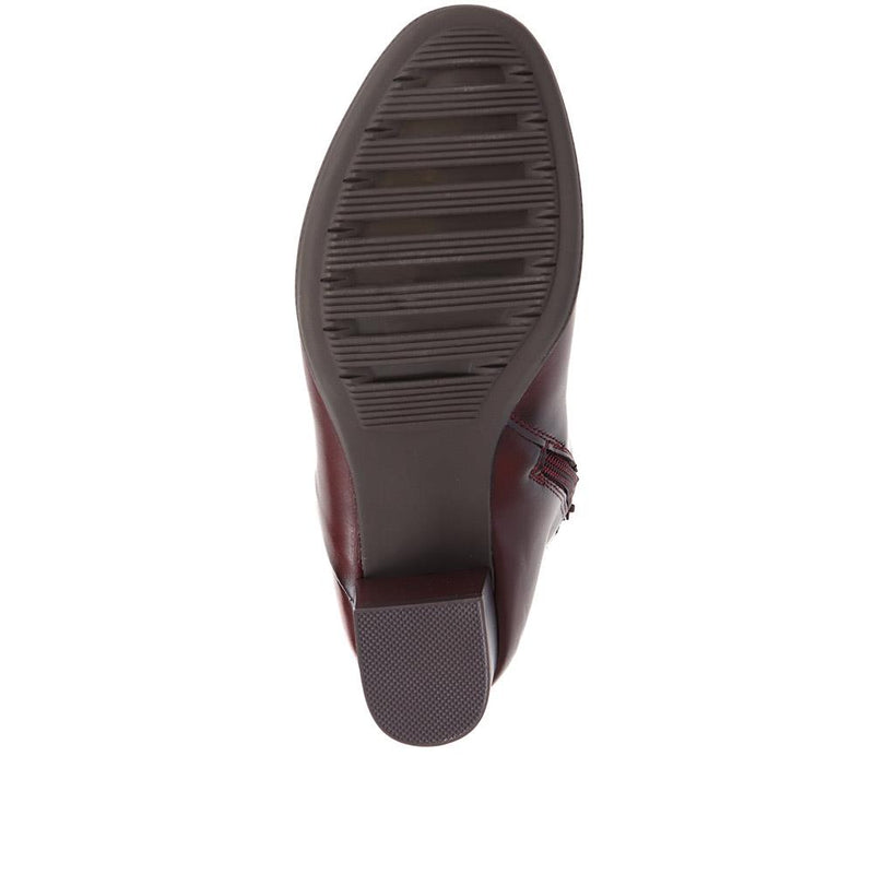 Sleek Heeled Boots - WK38007 / 324 391