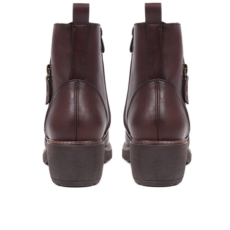 Zip Detail Chelsea Boots - WK38029 / 324 886