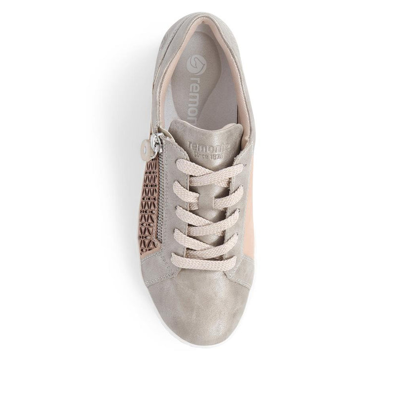 Lace-Up Leather Trainers - DRS39500 / 324 814