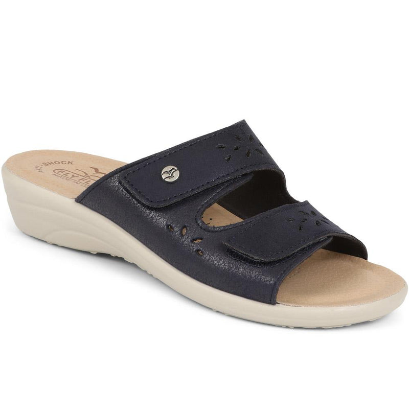 Touch-Fasten Wedge Sandals  - FLY39061 / 324 780