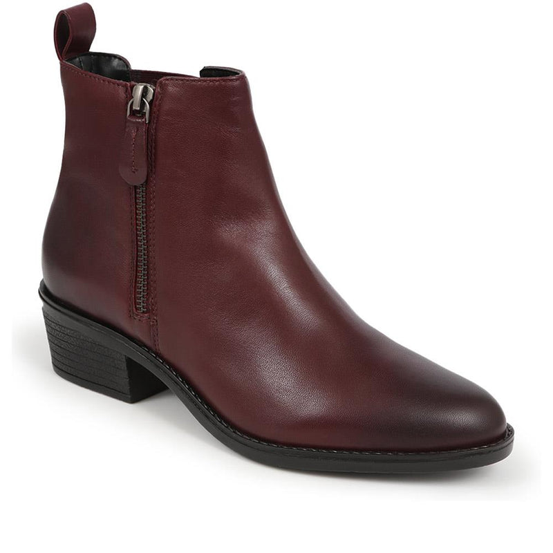 Extra Wide Leather Chelsea Boots - VAN36508 / 323 869
